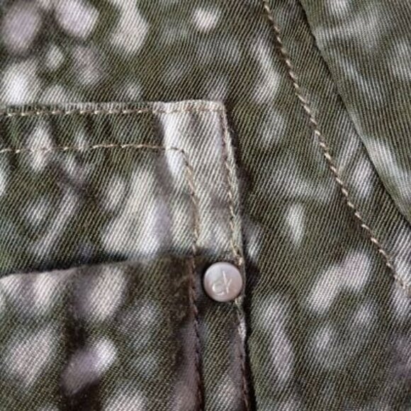 Calvin Klein Jeans Green Snake Print Button-Up Shirt Size M Womens Bohemia - Picture 4 of 9